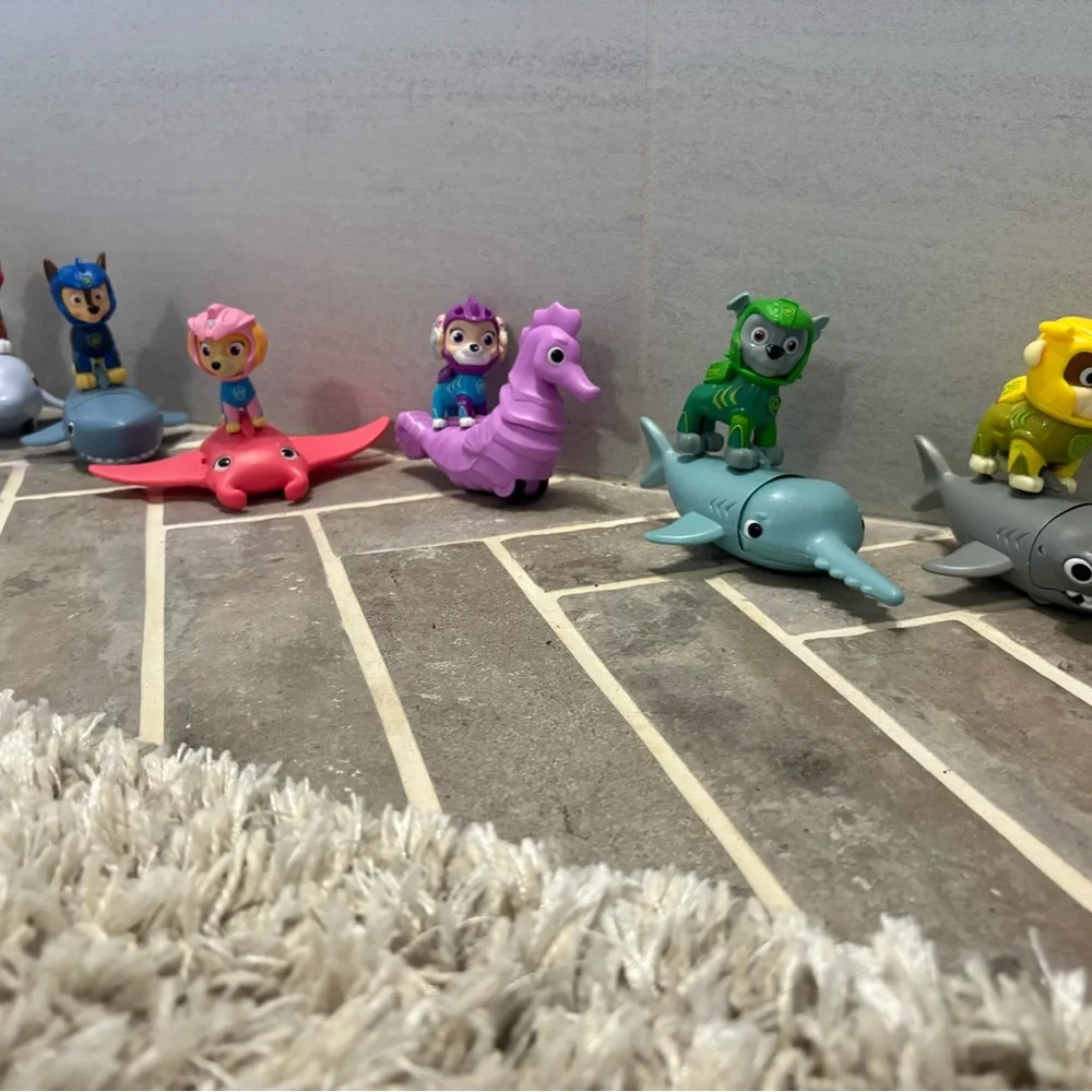 Paw Patrol Aqua Pups coral seahorse complete set